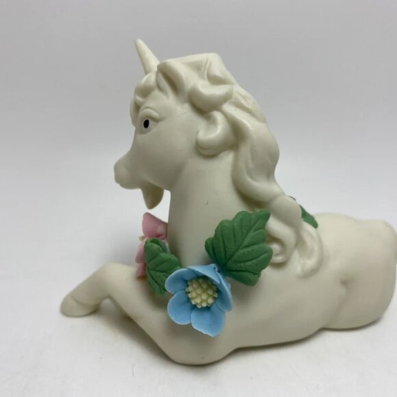 Vintage Ceramic Unicorn Cute Pastel Mythical Figurine Taiwan 90s - Picture 4 of 5